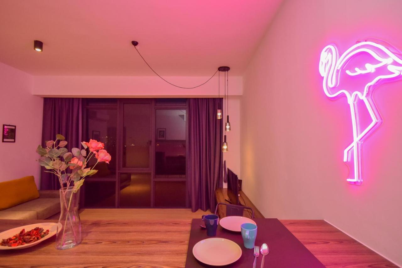 Cube 8Teens By Nest Home Johor Bahru Kültér fotó