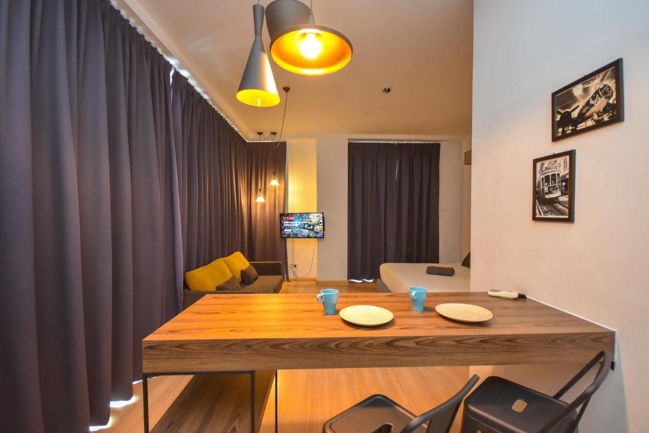 Cube 8Teens By Nest Home Johor Bahru Kültér fotó
