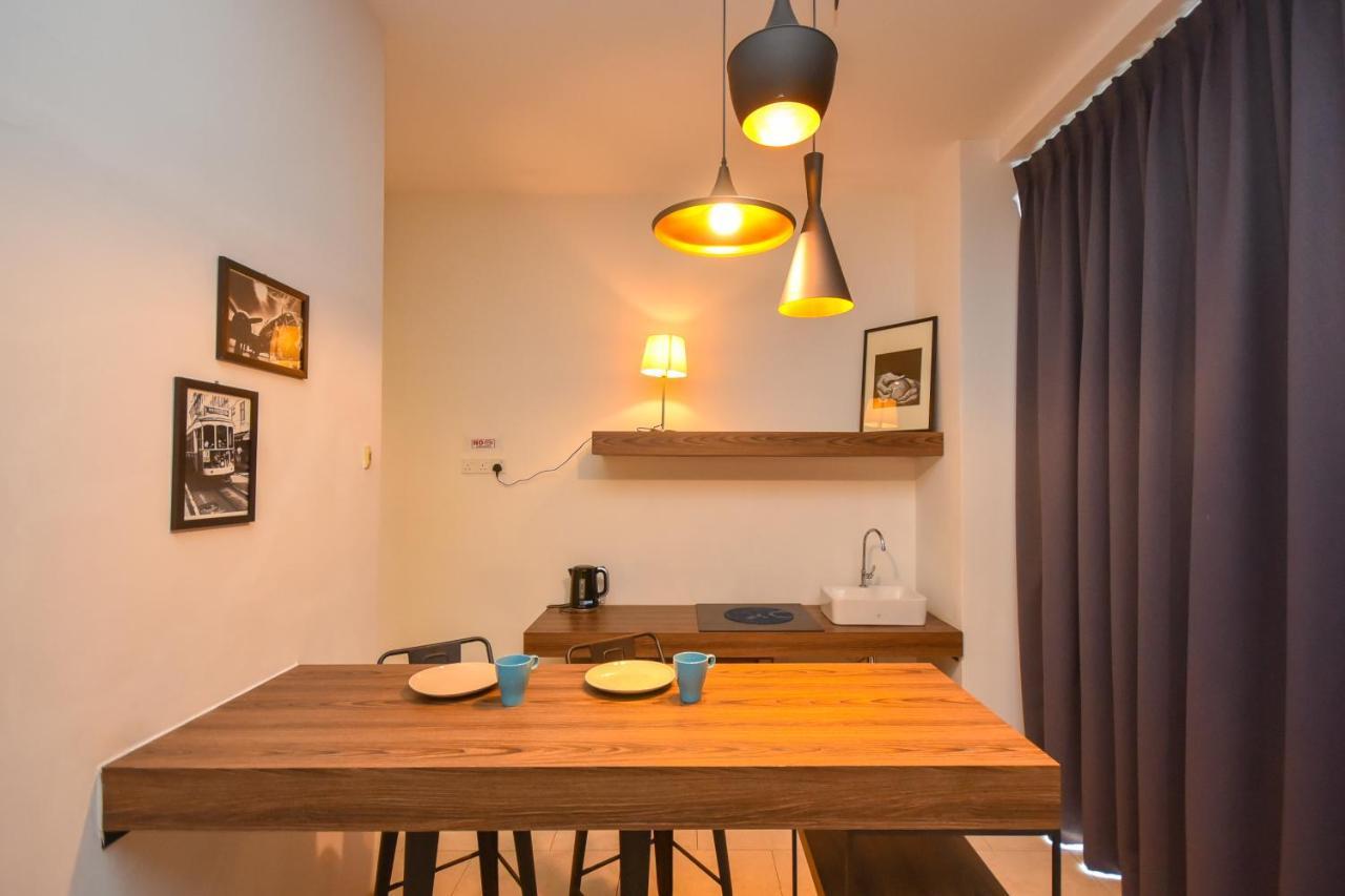 Cube 8Teens By Nest Home Johor Bahru Kültér fotó